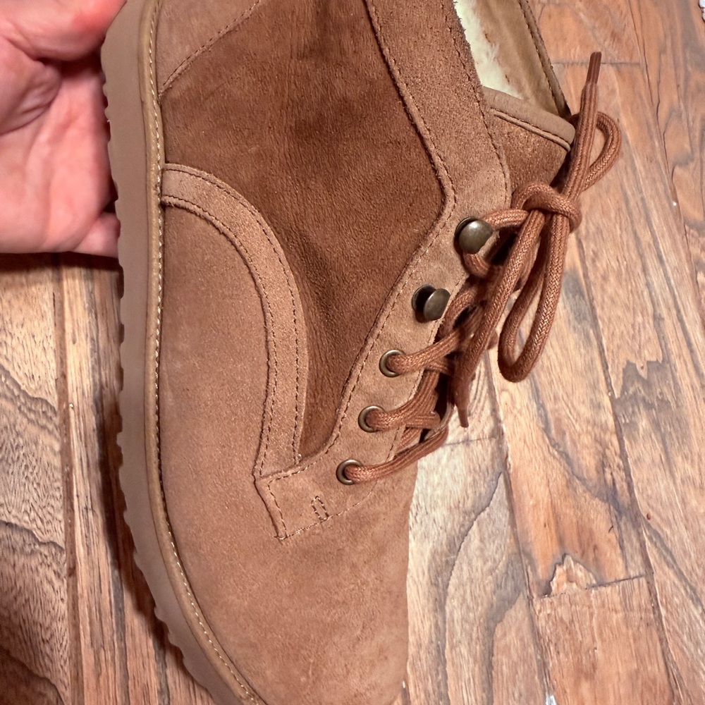 UGG Chestnut Suede Ankle Boot - Warm Brown - Picture 4 of 7
